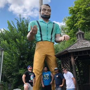 Meet your Posher, Jason